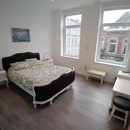 Leuze Escale Hotell Eksteriør bilde