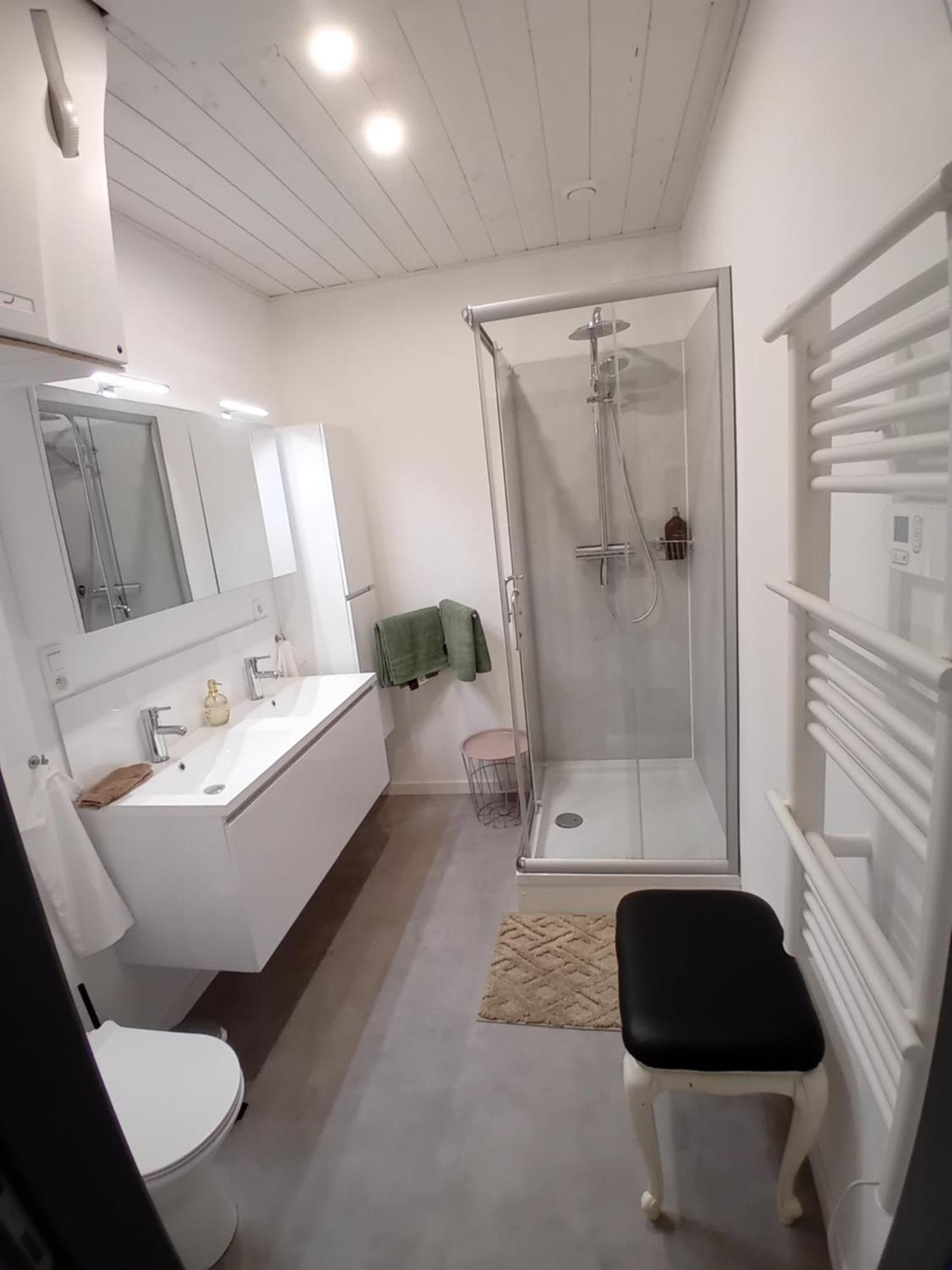 Leuze Escale Hotell Eksteriør bilde